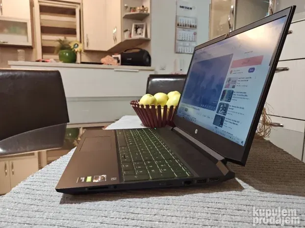 HP pavilion gaming 15ec/Ryzen 5 3550h/32gb/512gb/gtx1050/FHD