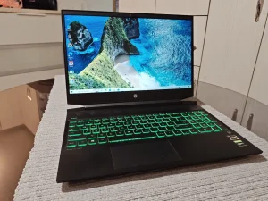 HP pavilion gaming 15ec/Ryzen 5 3550h/32gb/512gb/gtx1050/FHD