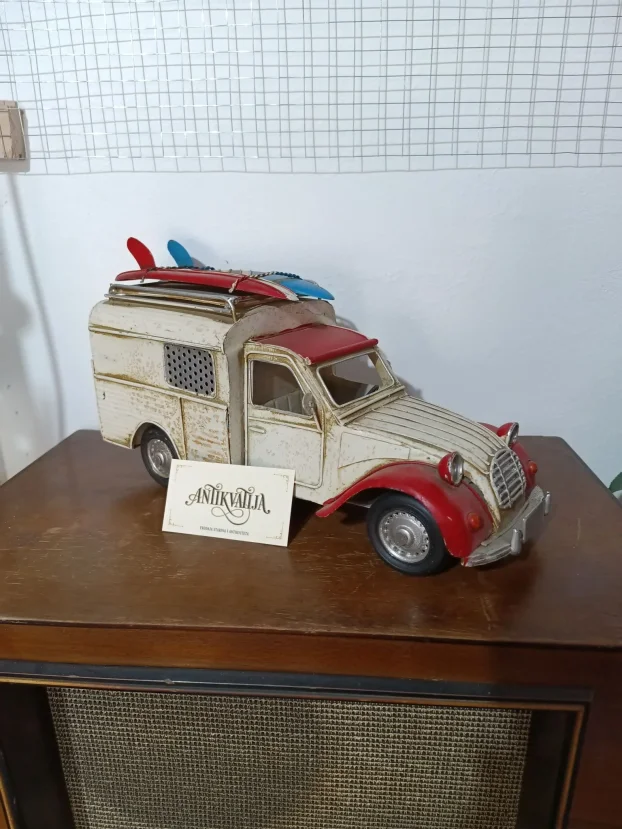 Metalni dekorativni Citroen 2CV Box Duck