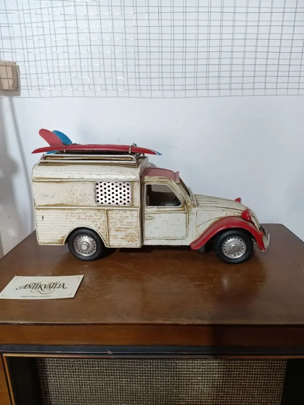 Metalni dekorativni Citroen 2CV Box Duck