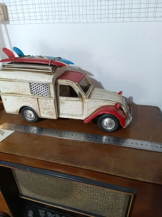 Metalni dekorativni Citroen 2CV Box Duck