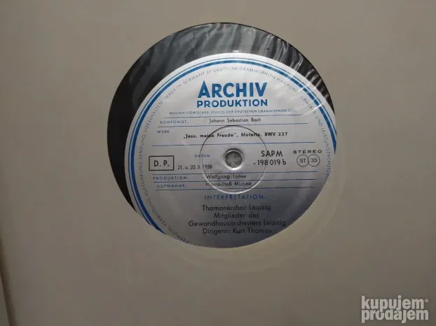 Yehudi Menuhin 3 ploce i Johann Sebastian Bach 3 ploce