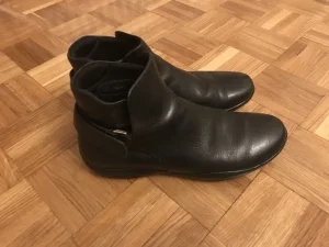 Orig.  PRADA Milano cizme 41 / 42 /ICEBERG cizme 41