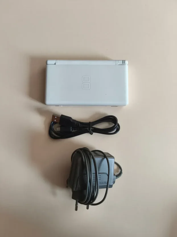 Nintendo DS Lite Beli White