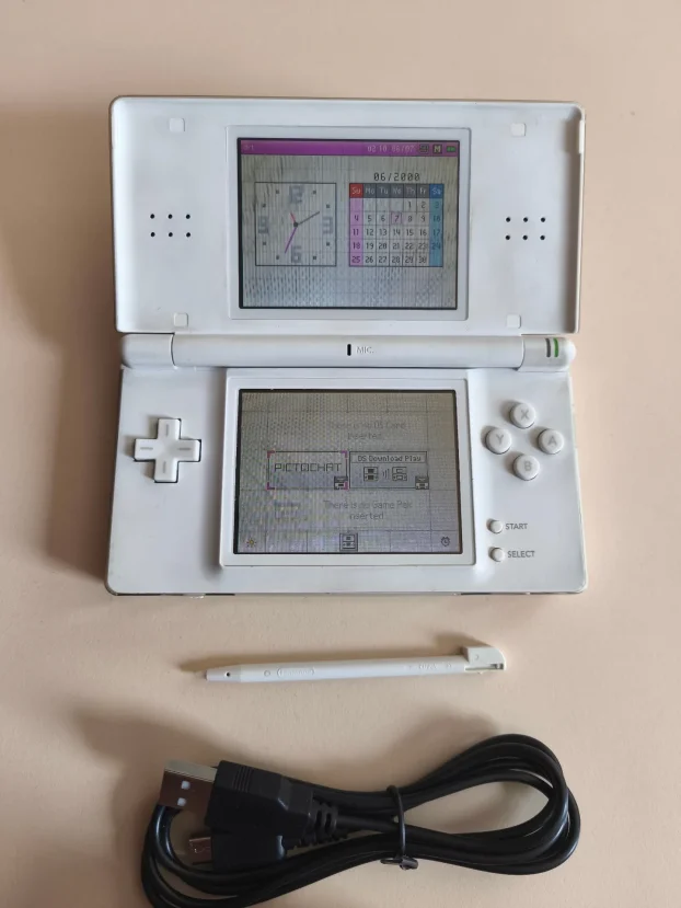 Nintendo DS Lite Beli White