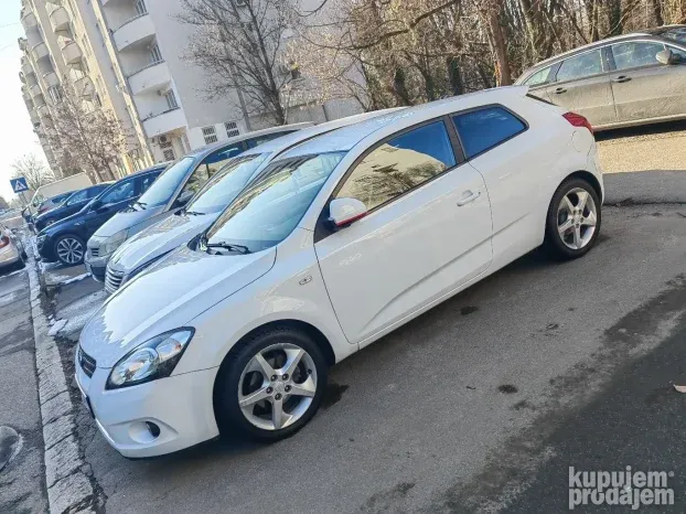 2009 Kia ProCee'd 2.0