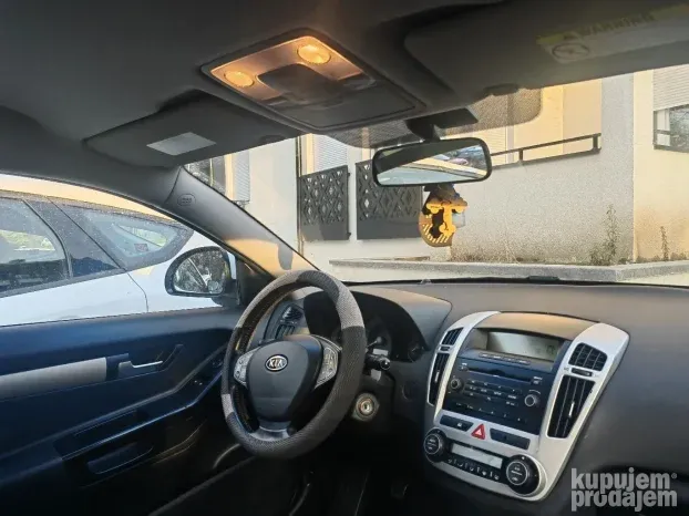 2009 Kia ProCee'd 2.0