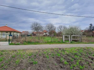 Braće Stupar, Jakovo, 6 ar