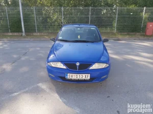 Lancia Ypsilon