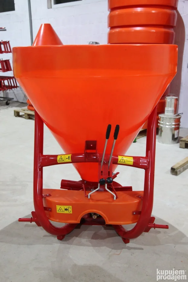 Rasipac Vestackog Djubriva Kupujemprodajem