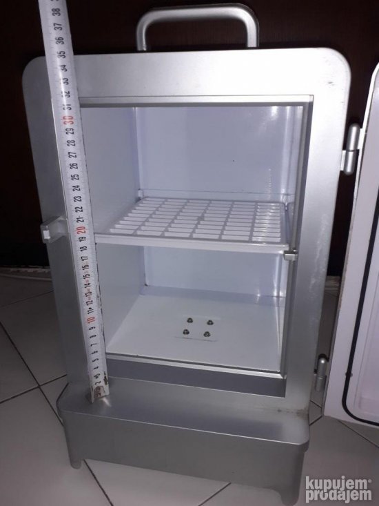 Frizider za auto /Traxon/ 12V i 220V KupujemProdajem