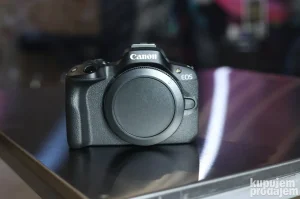 Canon EOS R50 + bateija