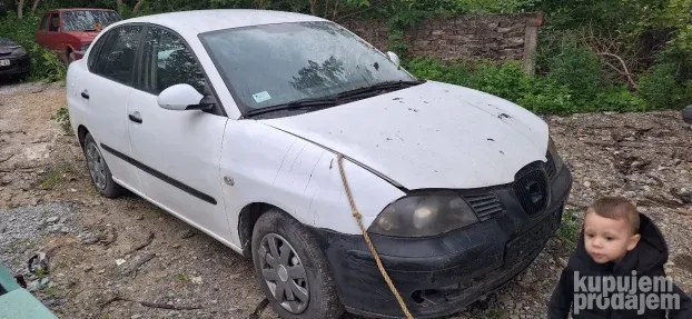 Seat cordoba delovi
