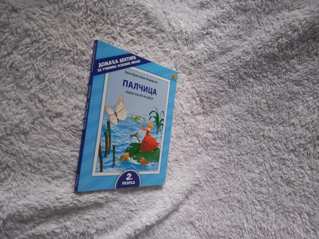 1-Priče iz ormana- Izbor iz kratkih priča za decu,-2 Palcica