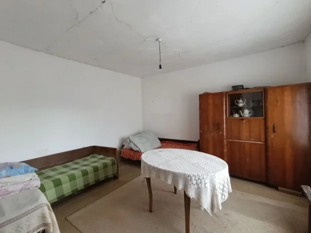 Seosko imanje 83m2 + 40 m2, 4 ha, Grabovac, Obrenovac