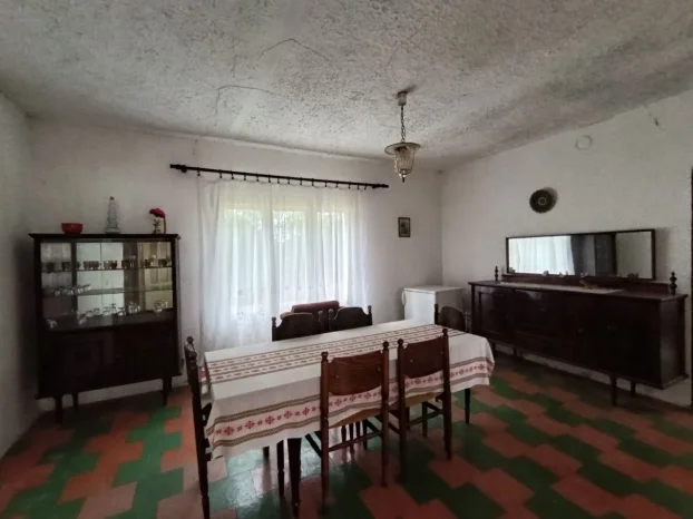 Seosko imanje 83m2 + 40 m2, 4 ha, Grabovac, Obrenovac