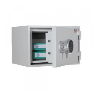 Sef Valberg FRS 32 EL