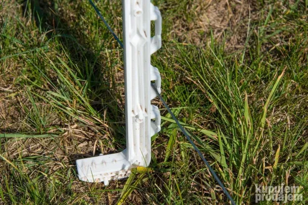 Stubovi plastični za el. pastira - VELIKA AKCIJA -25%