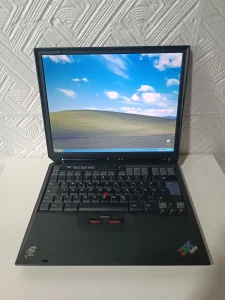 RETRO ibm R31 Celeron 512ram 20Gb hdd Win XP Lpt port