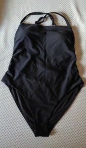 "Venus" crni kupaći kostim