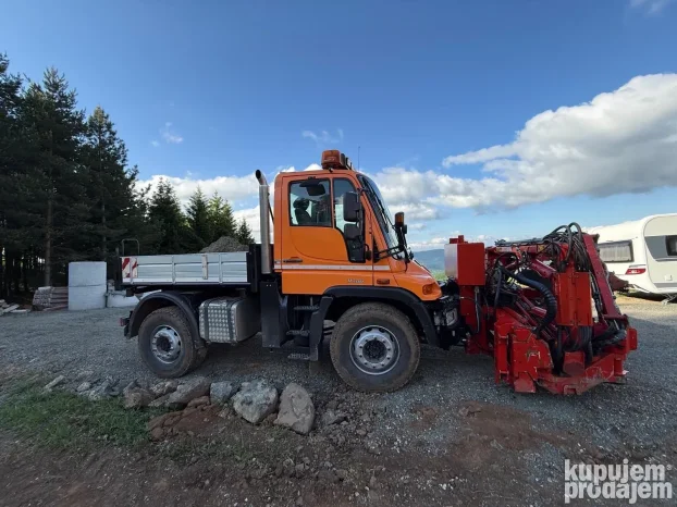 Унимог У400