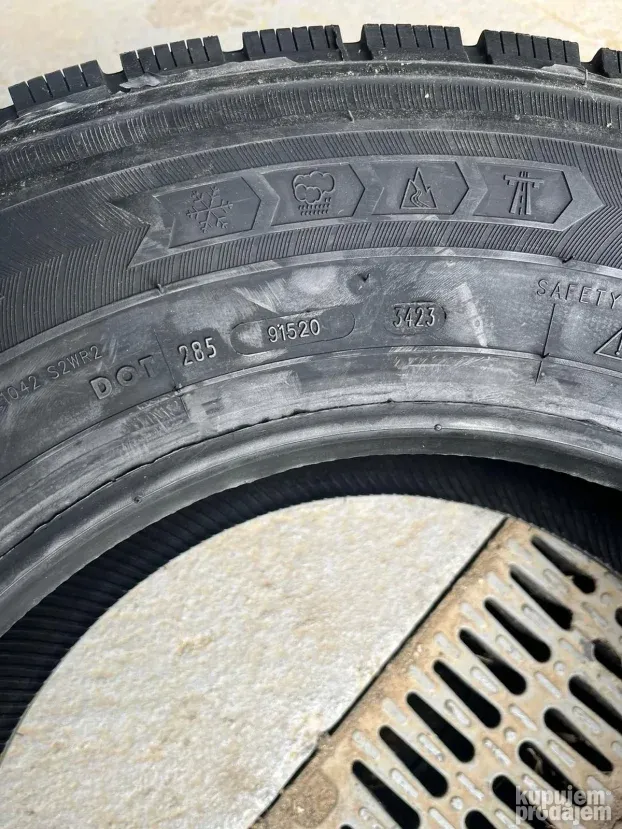 nove all season kombi gume 225/70 r 15c starmaxx