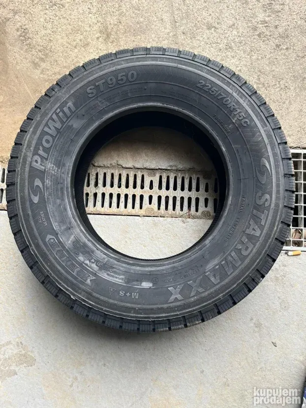 nove all season kombi gume 225/70 r 15c starmaxx