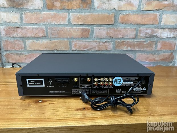 Nad T 550