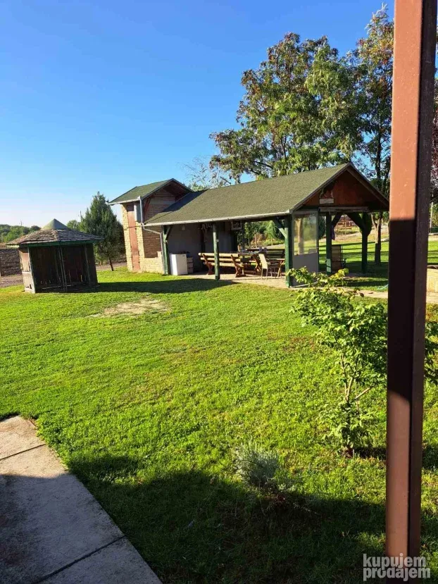 Farma za uzgoj pilića