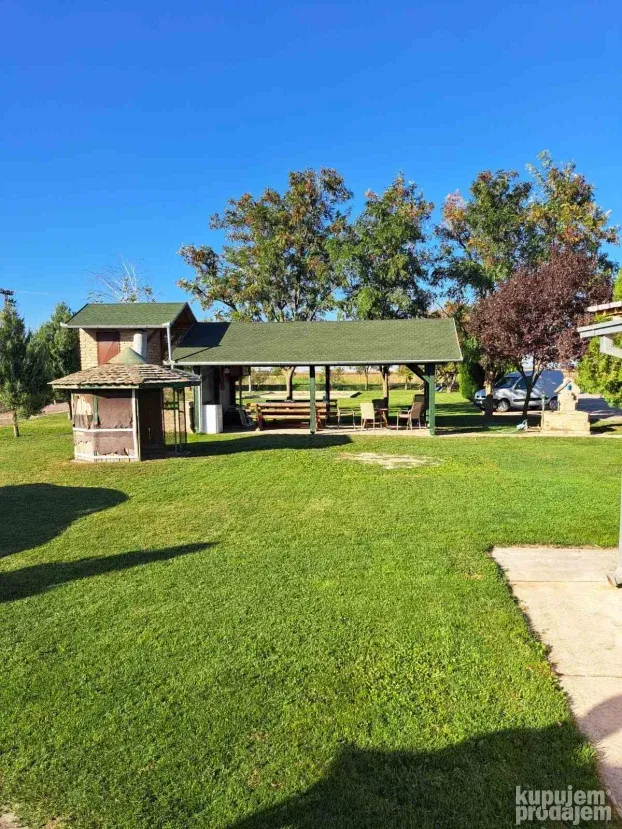 Farma za uzgoj pilića