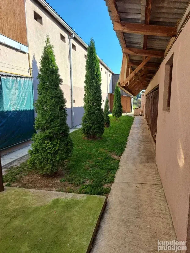 Farma za uzgoj pilića