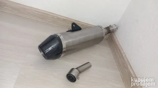 Auspuh za CF Moto 700 Mt