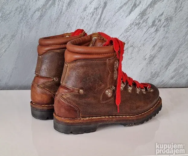 LOWA- kožne cipele za planinarenje, Vibram, vel. 6 1/2