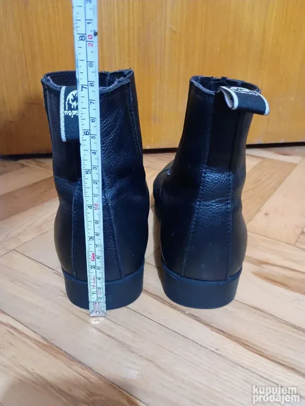 Muške kožne čizme br.41