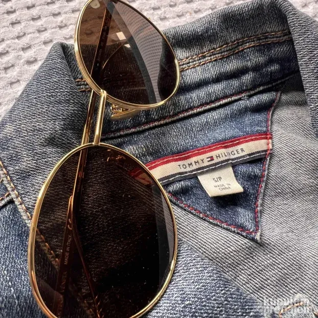TOMMY HILFIGER ORIGINAL zenska teksas jakna S