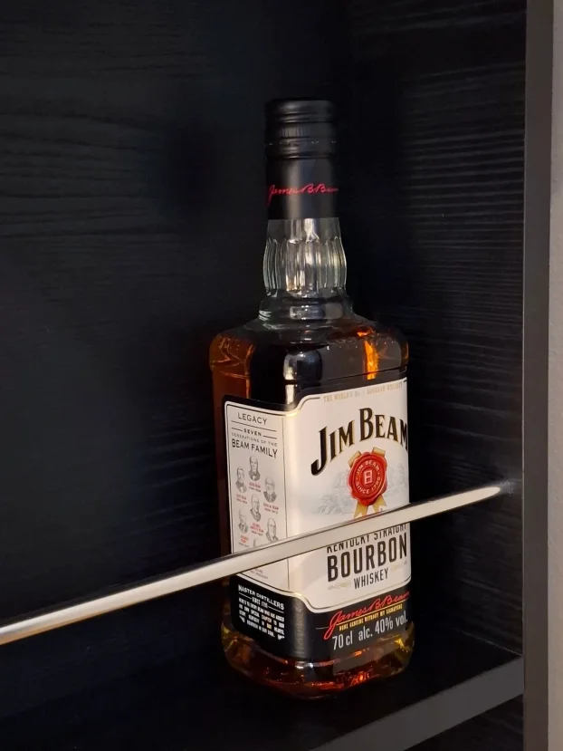 Rasklopivi bar za piće, tvoj kutak za točenje