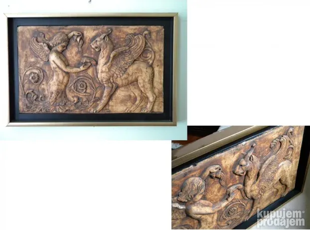 Reljef Nimfa i Grifon (C)