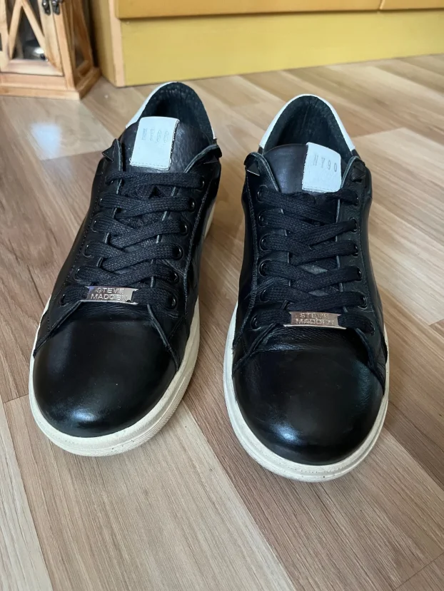 STEVE MADDEN broj.42