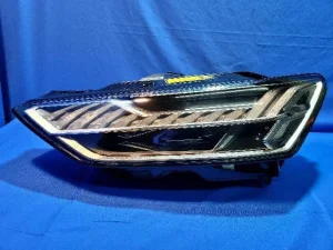 Audi A7 levi laser far / 4K8 941 085 F / 2017-2024 godina