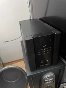 CyberPower- Power Supply (UPS) UT2200E