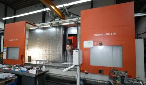 Obradni centar MATEC 30HV 2011