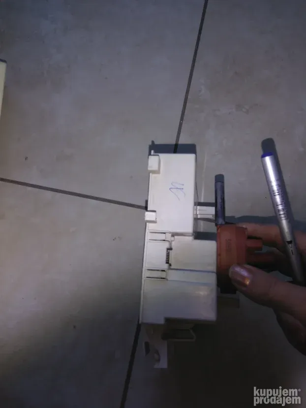 Elektronika za ves masinu Elin
