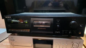 Sony TC-K561S