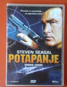 Potapanje  Steven Seagal