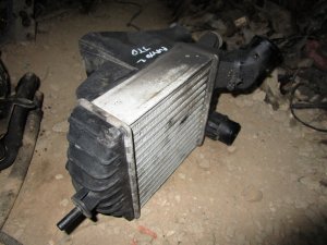 Fiat Punto jtd hladnjak interkulera