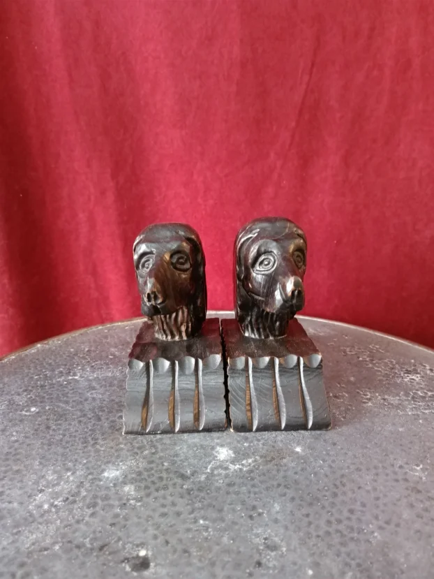 Bookends Drveni držači za knjige , psi