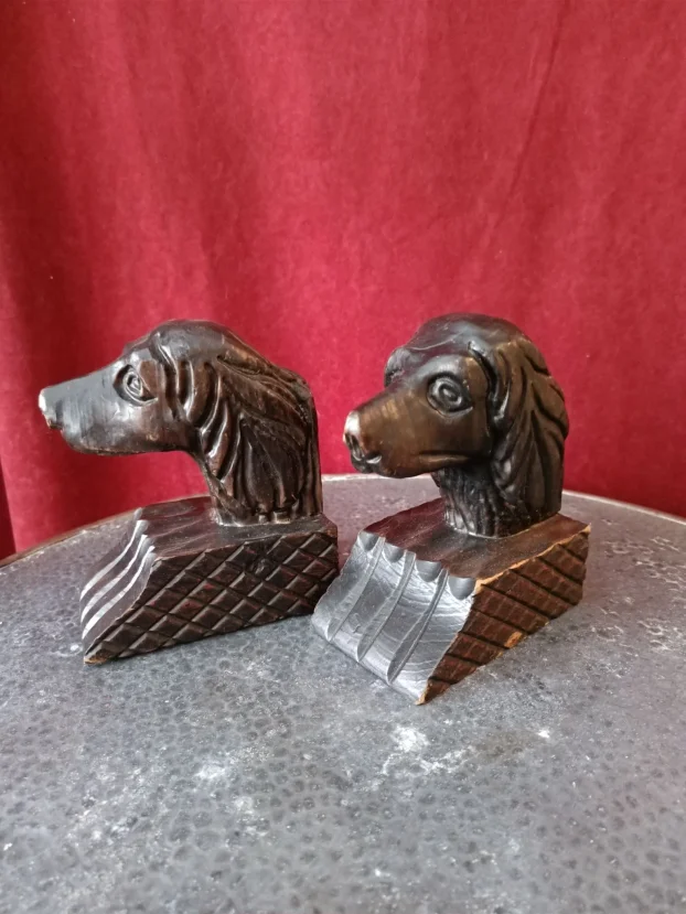 Bookends Drveni držači za knjige , psi