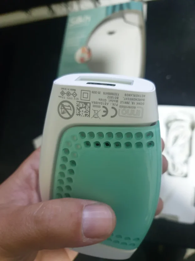 Laserski Depilator Silkn Glide 300k