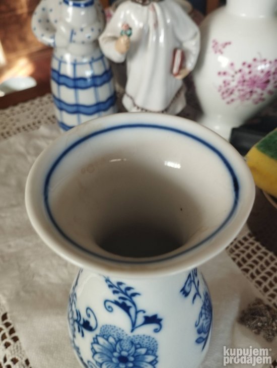 Porcelanska stara vaza za cvecje-17cm