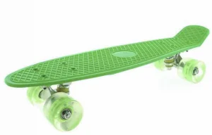 peni board skejt bord zeleni sa svetlecim tockicima 60cm